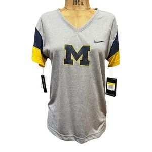Nike Dri-Fit Women's Gray and Yellow Michigan Tee NWT S